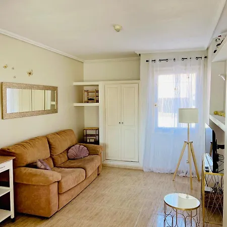 Villas Canaries Marli * 아데제